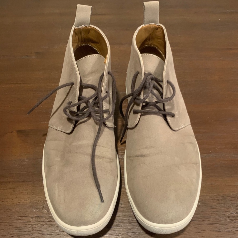 [2/$25] {Alfani} Chukkas